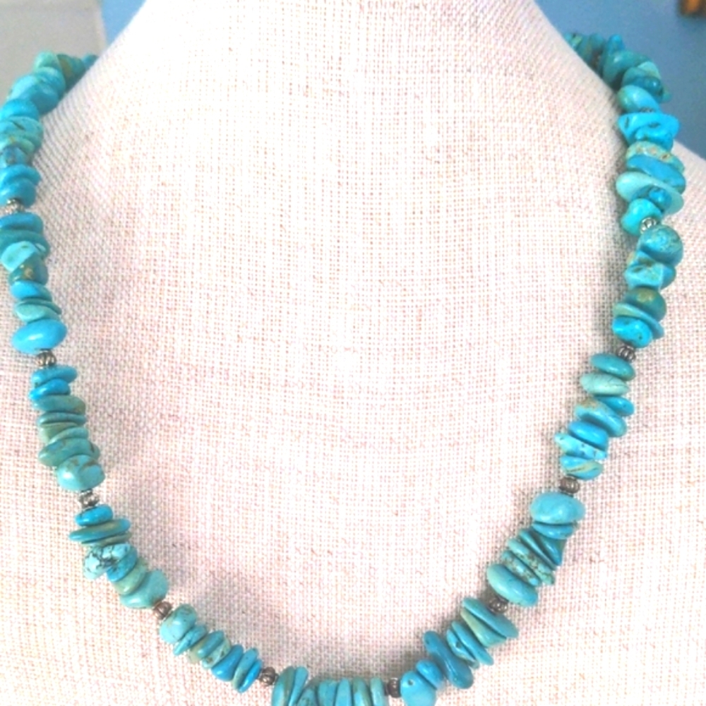Turquoise Beaded Necklace.  Genuine Gemstone Nuggets. New, Silver  20"+3"